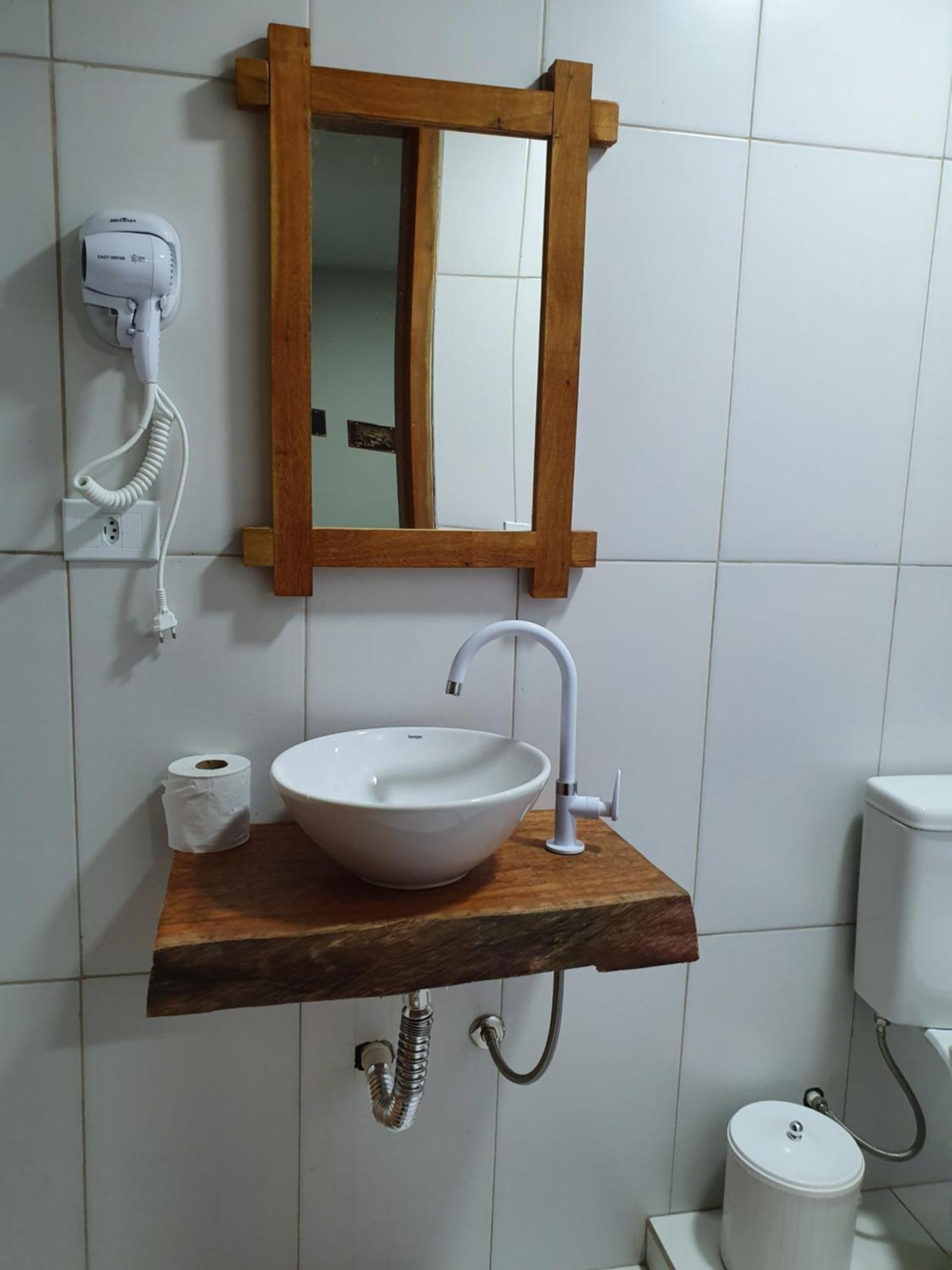 Pousada Mar E Moto Guaratuba Habitación foto