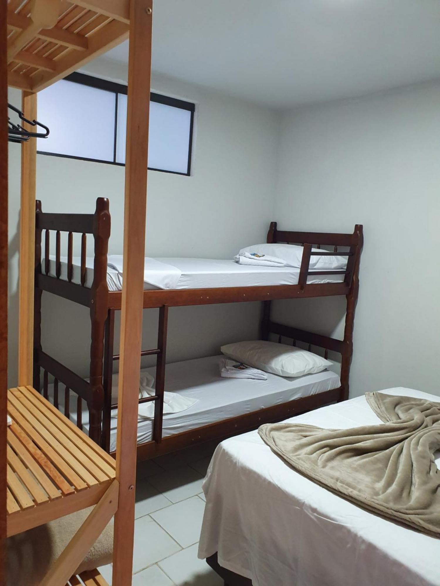 Pousada Mar E Moto Guaratuba Habitación foto