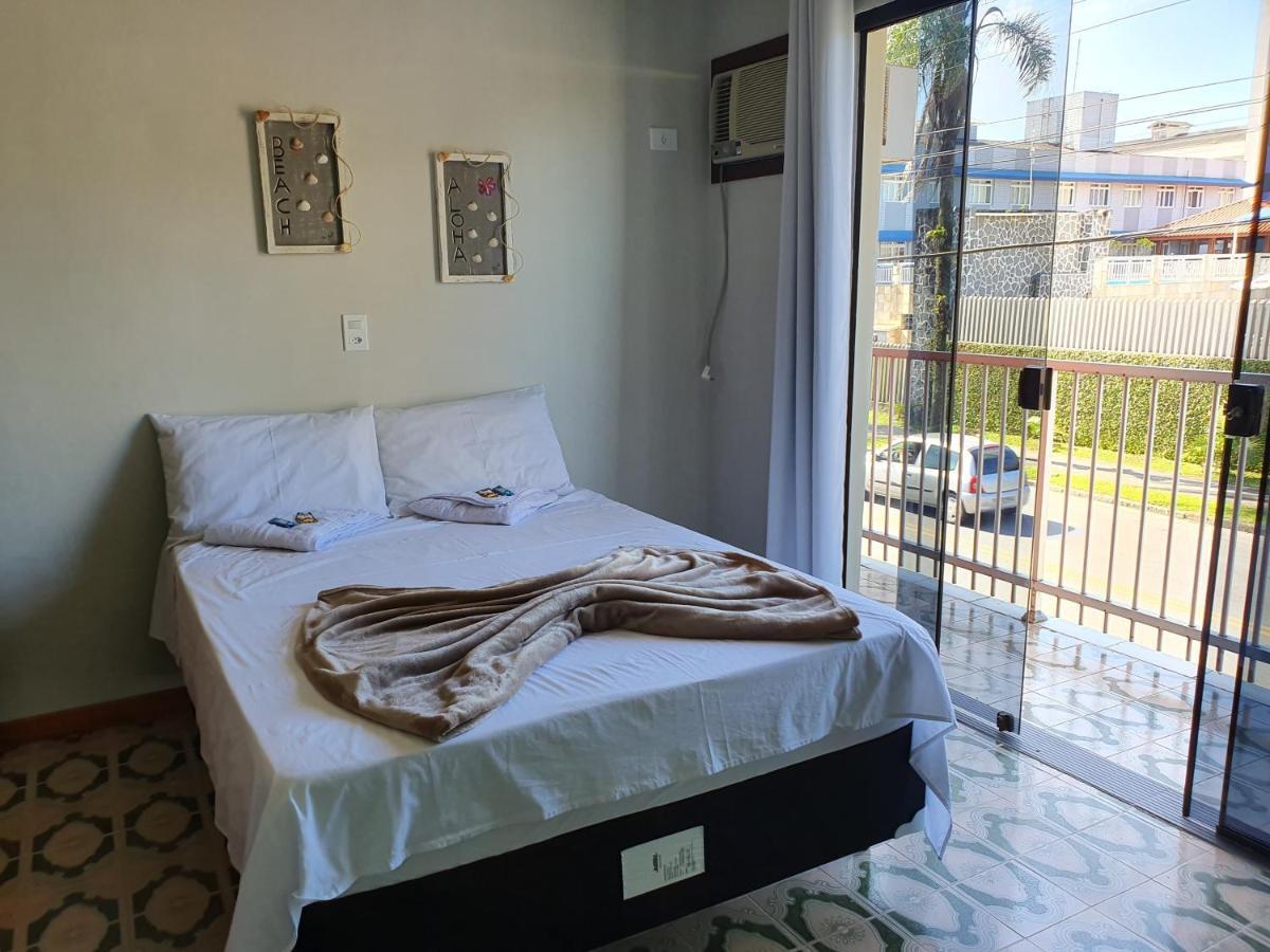 Pousada Mar E Moto Guaratuba Habitación foto